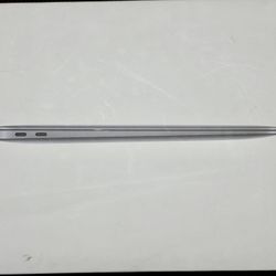MacBook Air M1 8gb Ram 256gb SSD In Great Shape.