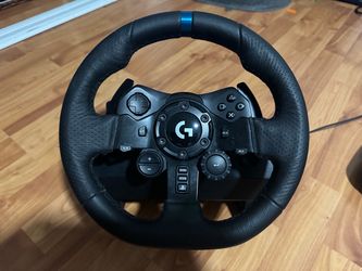 Logitech G920 steering wheel
