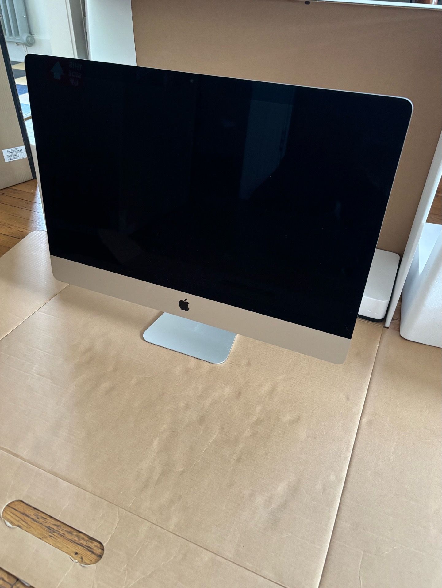 2015 Apple iMac 27” Retina Display