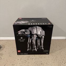 New Factory Sealed - LEGO Star Wars UCS AT-AT 75313 – Ultimate Collector Series