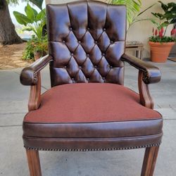 Vintage Accent Tufted Arm Chair