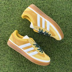 Bad Bunny Gazelle Vega Baja size 10.5 men