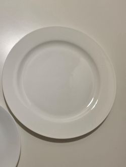 4 fine bone china plates