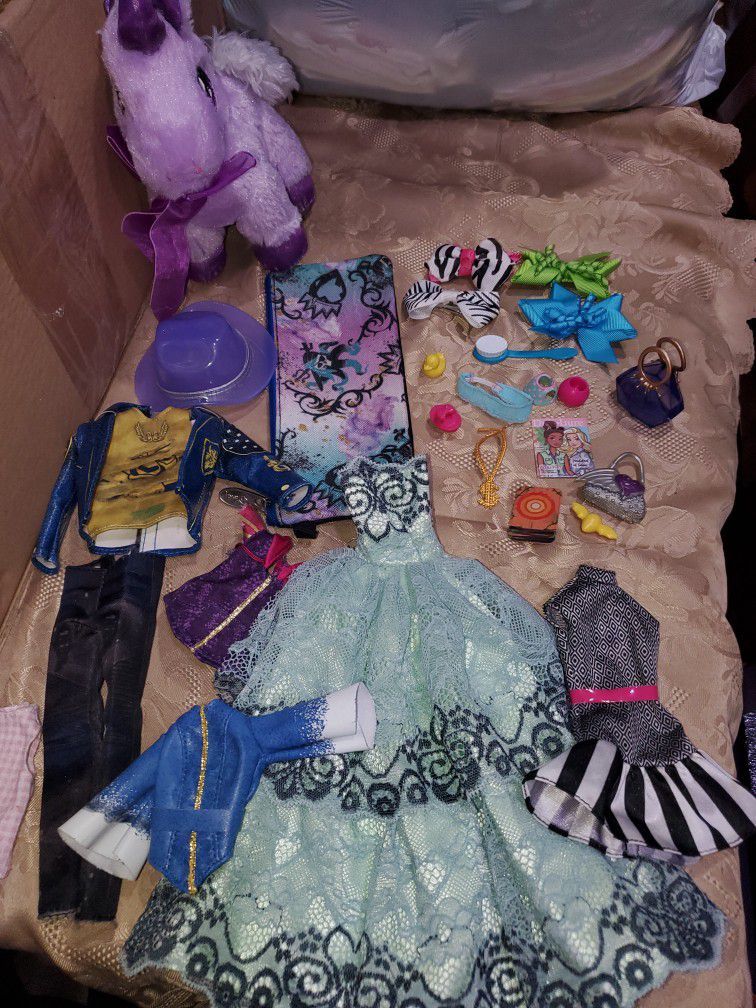Barbie Clothes And Accessories, Mini Purple Lil Pony 