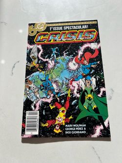 DC Comics 1st Issue Spectacular! Crisis on Infinite Earths. George Perez, Superman, Green Lantern FN