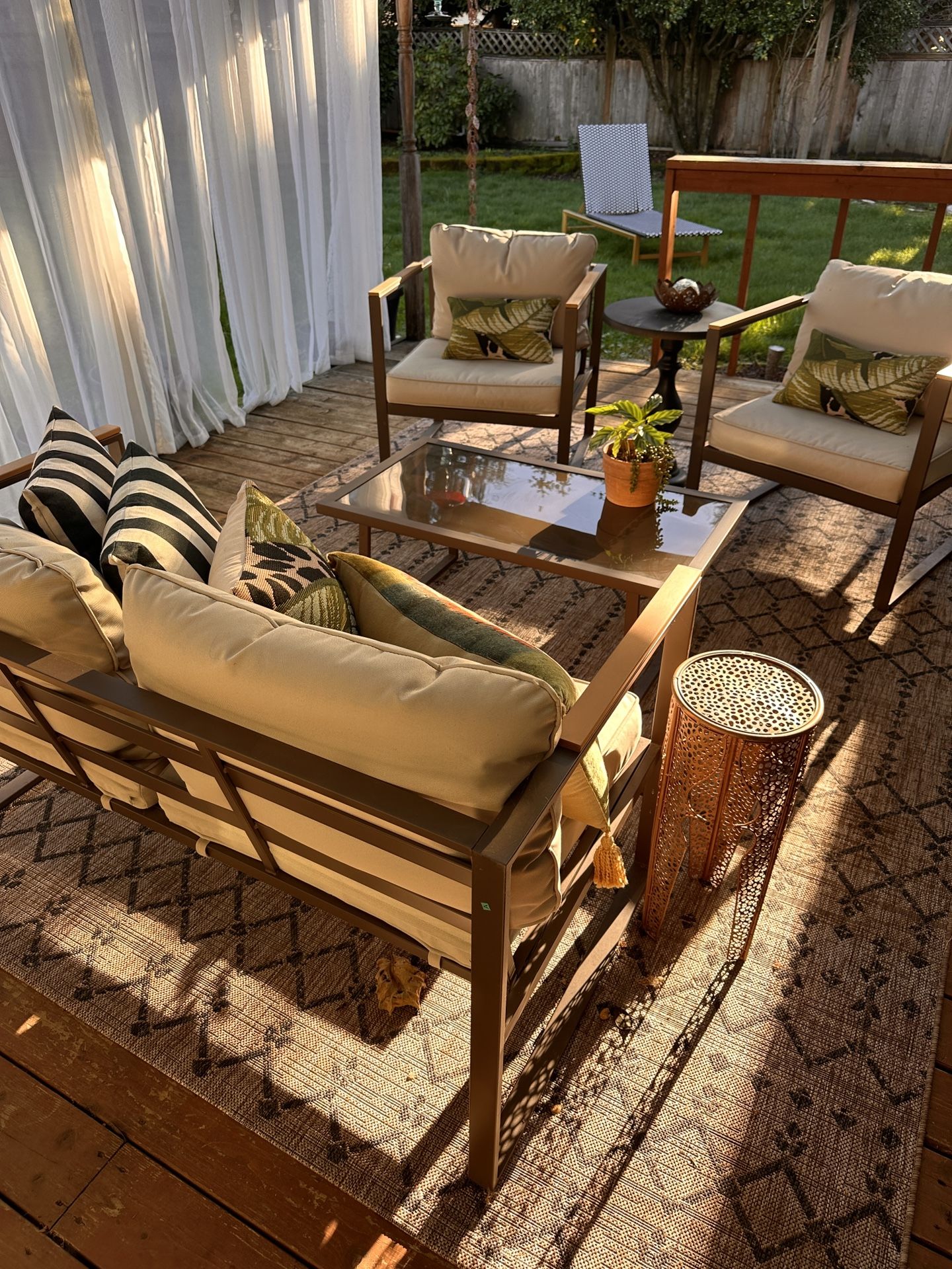 Outdoor Furniture Set