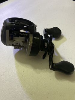 Lew’s Carbon Blue GT Speed Sick Baitcasting Combo Fishing Reel (Left  Handed) for Sale in Laguna Hills, CA - OfferUp