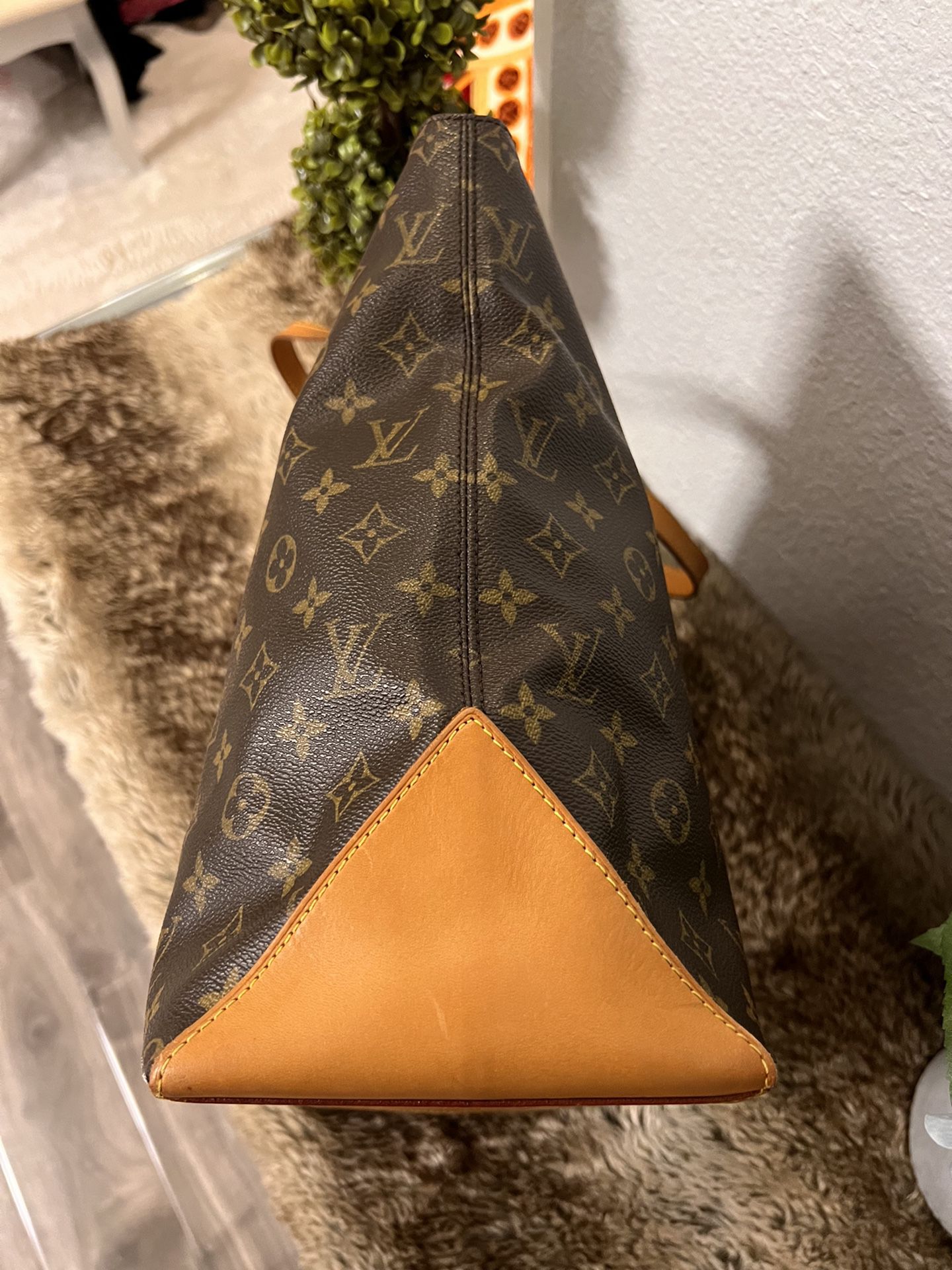 Louis Vuitton Cabas Piano Shoulder Bag Monogram Canvas Handbag for Sale in  Charlotte, NC - OfferUp