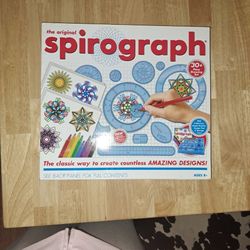 The Original Spirograph 30+ Piece Drawing Set 2016 Unopened Box