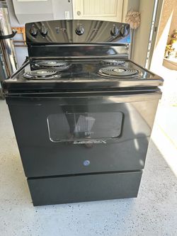 Black GE Electric Stove