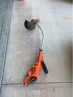 Black + Decker weed wacker
