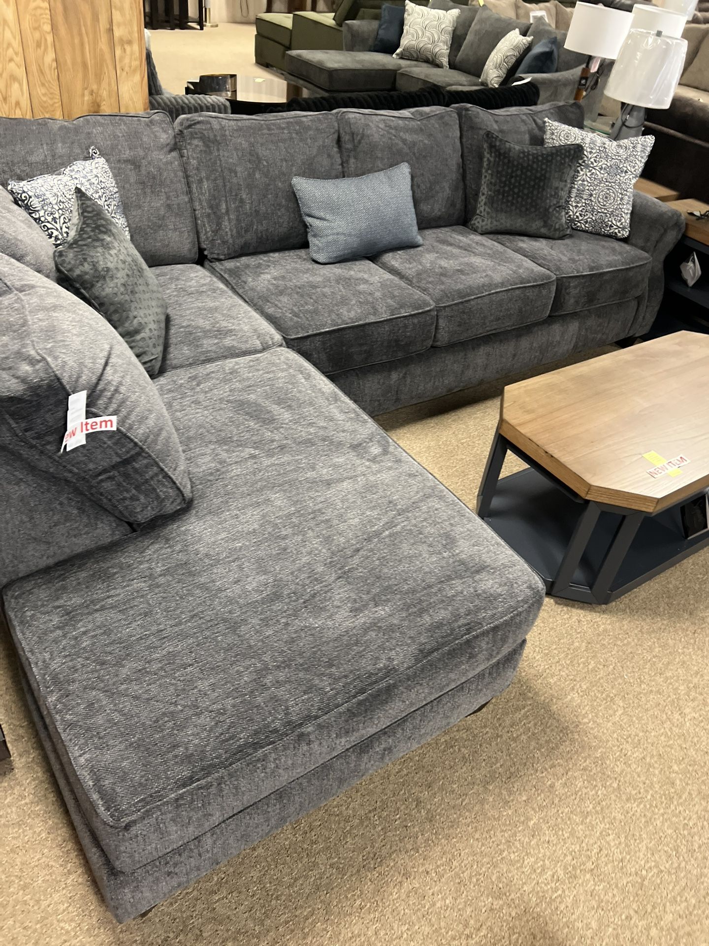 Stylish Nice Chaise Sectional!