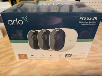 Arlo Pro 5s Security Camera 2K - 3pk plus 3 solar panel chargers