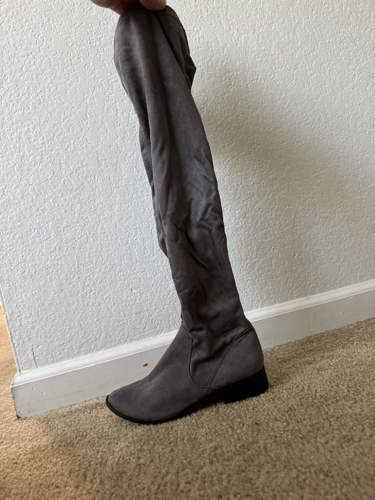 Aldo Knee High Boots Size 7