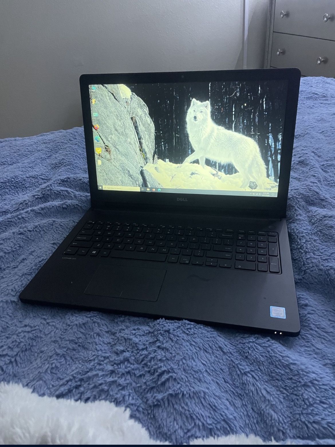 Huge Screen Dell Laptop Windows 10