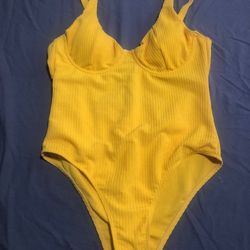 Swimsuit , L