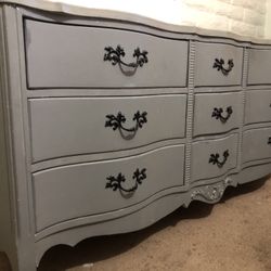 Dresser Drawers Work 