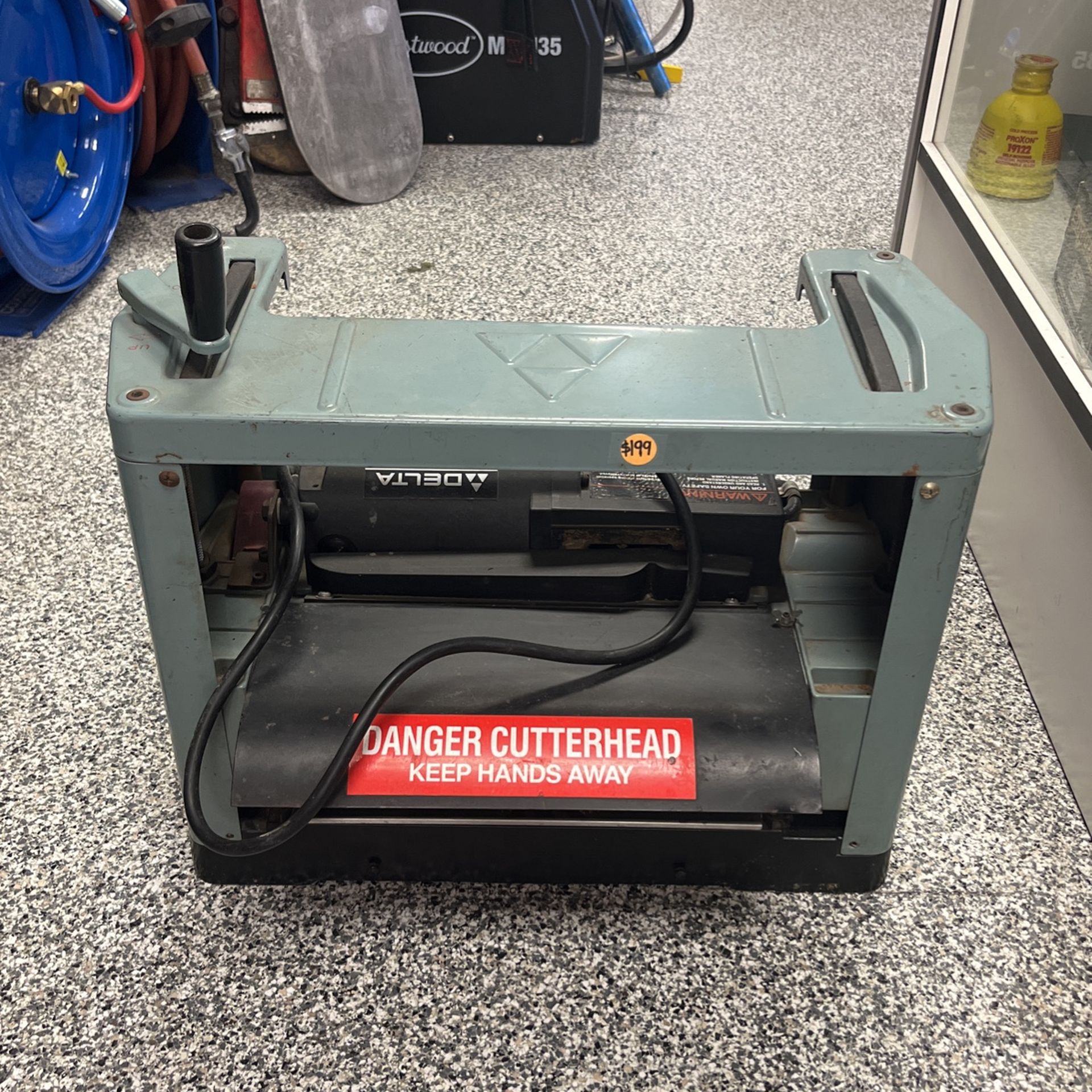 Delta 12” Portable Planer 22-540