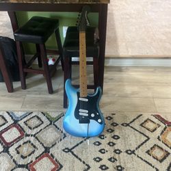 Squier Strat