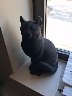VINTAGE SYROCCO BLACK CAT APPROX 15 IN TALL RARE FIND