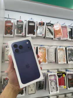 iPhone 17 pro max unlocked $1 down
