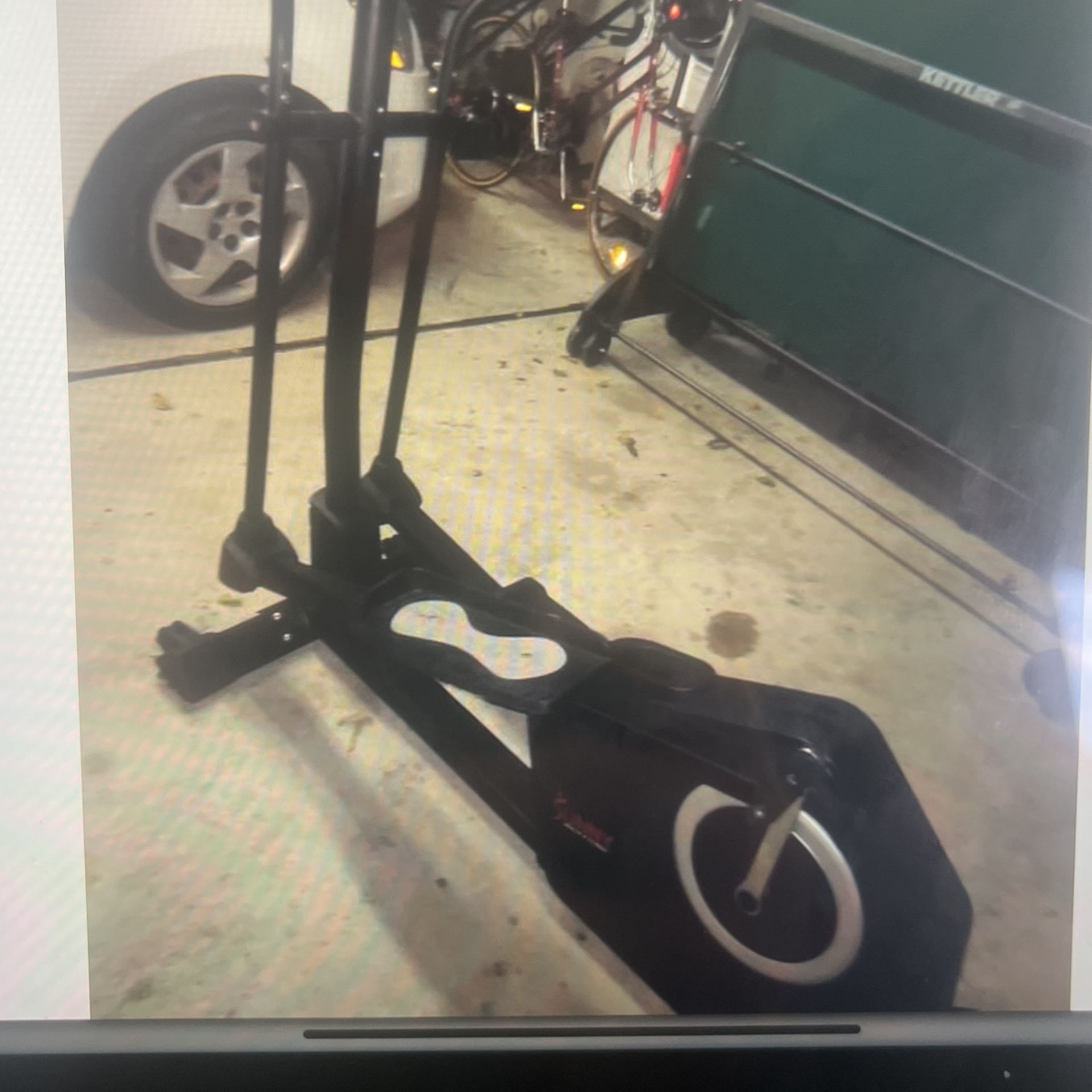 Sunny elliptical machine