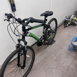 Schwinn Mountain Bike 