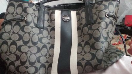 Coach hand bag