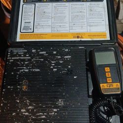 CC220 COMPUTE-A-CHARGE SCALE  120$ Obo