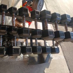 Weights Rubber Pairs 330 Lb With Rack 420