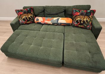 ***NEEDS TO GO TODAY!!!*** Green Sectional Sofa***