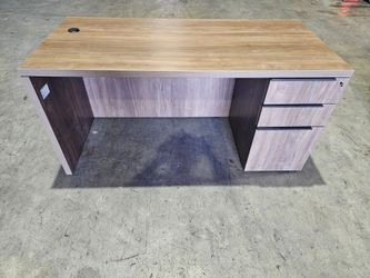 Locking Steelcase desk