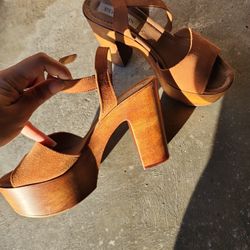 Steve Madden chunky heel/sandals