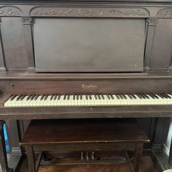 Free Piano