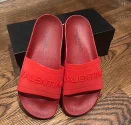 Valentino pool slide
