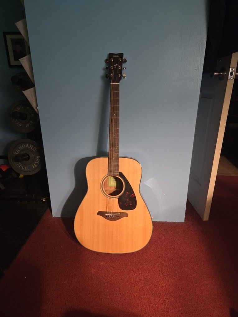 Yamaha FG800 Acoustic Guitar