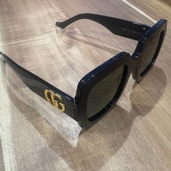 Used 3 times Gucci women’s sun glasses