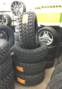 35x12.50R20 RDR MT