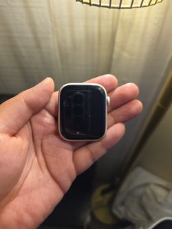 Apple Watch Series 8 45mm GPS LTE