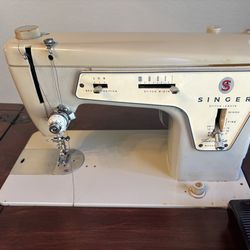 Foldable Sanger sewing machine