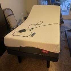 Twin XL Remote Adjustable Bed+Mattress
