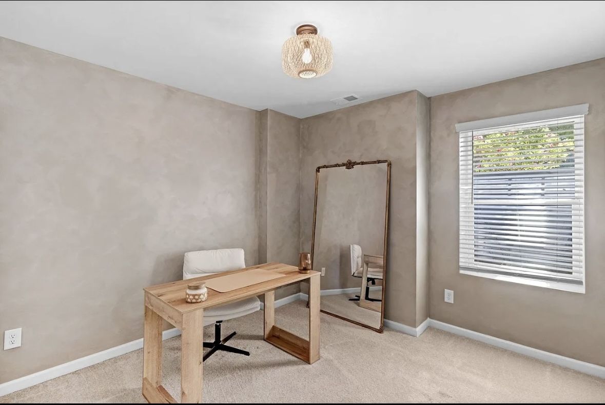 Modern Desk & Chair Set – Perfect Home Office Upgrade