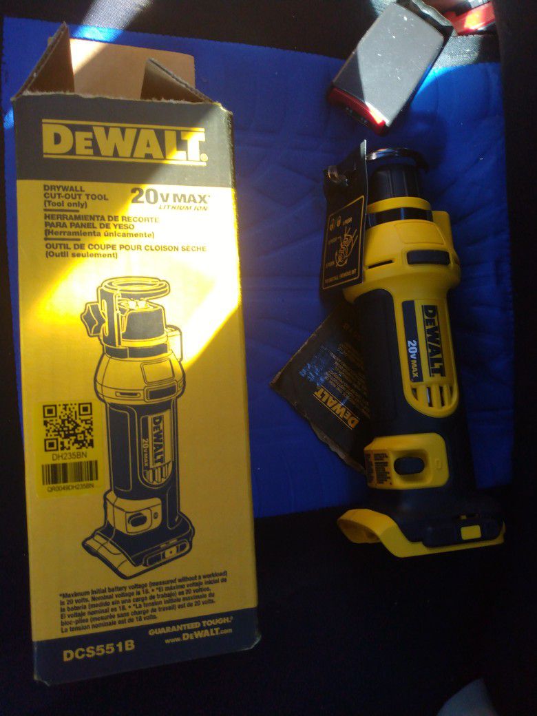 Dewalt Drywall Cut Off Tool