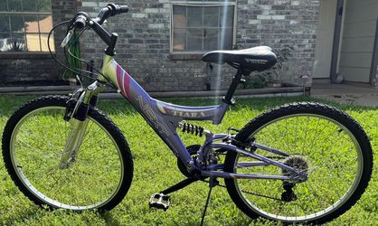 NEXT TIARA 24” bicycle ready to ride