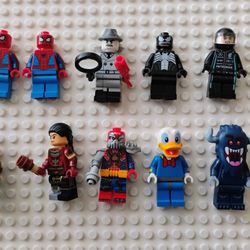 Lego Minifigures Lot