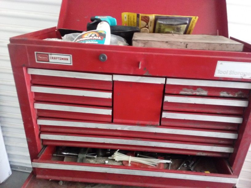 Craftsman Rollaway Tool Box 