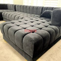 Brand New/ Black Velvet Double Chaise Sectional, Seccional, Couch/ Living Room/ Sofa 