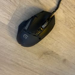 Logitech G502