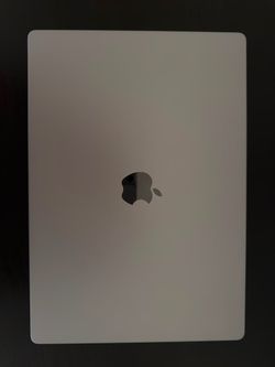 MacBook Pro 16" (2023) - M2 Pro / 16GB RAM / 512GB SSD / Space Gray