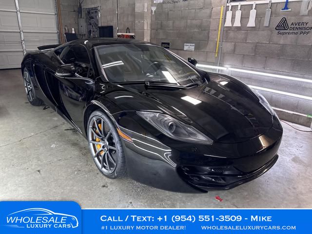 2013 McLaren MP4-12C